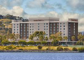 DoubleTree by Hilton San Francisco Airport North Bayfront 2