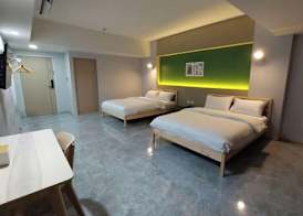 Chill Chill Hotel 4