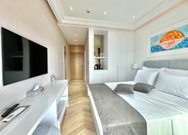 Exclusive Hotel 5