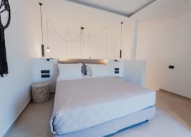 Oliving Mykonos Luxury Suites 4