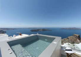 Kaleidoscope Imerovigli Suites 2