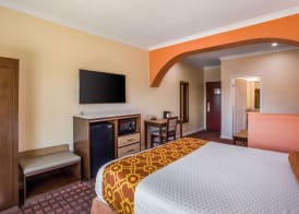 Rodeway Inn & Suites Pasadena 3