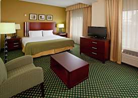 Holiday Inn Express & Suites INDIANAPOLIS - EAST by IHG 2
