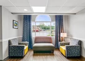 Quality Inn & Suites Bristol North 4