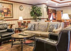 Quality Inn & Suites Ann Arbor Hwy 23 2