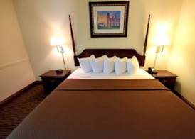 Waterfront Inn - Mackinaw City 2