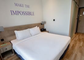 Kingsgate Canal Hotel by Millennium 5