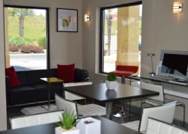 Super 8 by Wyndham Stockbridge 3