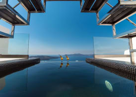 Daydream Luxury Suites 4