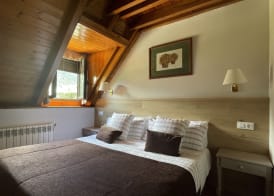 Hostal Escuils 5
