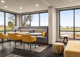 Hampton Inn Kansas City Airport 4