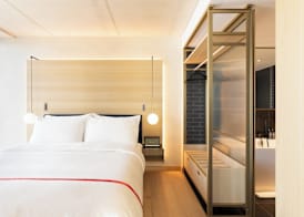 Ruby Emma Hotel Amsterdam By IHG 3