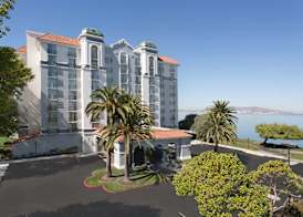 Embassy Suites San Francisco Airport Waterfront 2