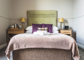 Cove Bay Hotel 5