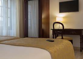 Hotel Born 3