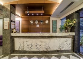Capital O 28618 New Haven Hotel 5