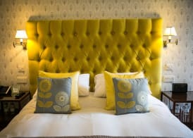 Leeds Castle Stable Courtyard Bed and Breakfast 2