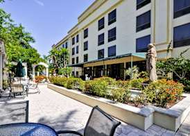 Hampton Inn Palm Beach Gardens 3