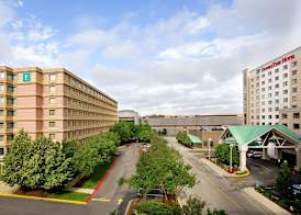Embassy Suites by Hilton Chicago O'Hare Rosemont 3