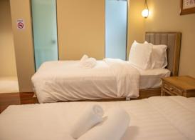 Siri Ratchadamnoen Bangkok Hotel 5