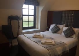 Polochar Inn 4