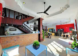 VPlus Hotel 2