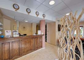 BRIT HOTEL & SPA Le Roc au Chien 5