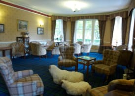Loch Kinord Hotel 2