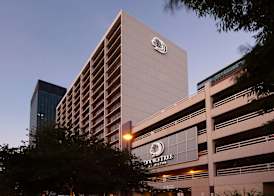 DoubleTree by Hilton Cleveland Downtown - Lakeside 2