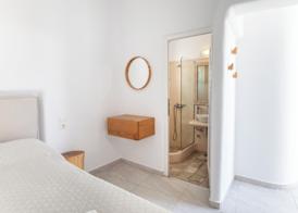 Agia Anna Beachfront Boutique 4