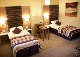 Hillscourt 3