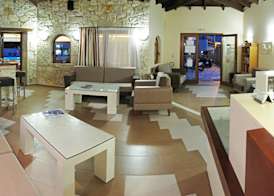 Royal Hotel and Suites 2