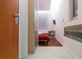 Dream Hotel 4