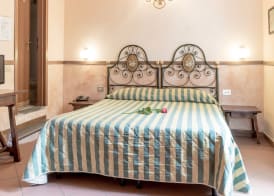 Hotel Monica 5