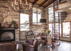 The Inn at Tomichi Village 4
