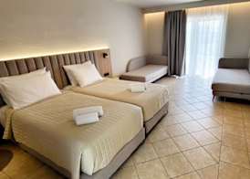 THINALOS HOTEL 2