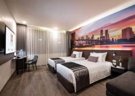 Manhattan Hotel Bangkok 4