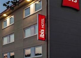 Ibis Cornella 4