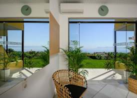 Hermes Sea View 3