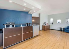 Cambria Hotel Minneapolis Maple Grove 2