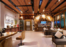 Sky Gem Central Hotel 4