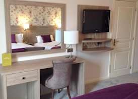 The Landmark Hotel 3