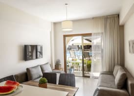 Stephanos Hotel Apartments 3