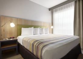 Country Inn & Suites by Radisson, Flagstaff, AZ 4