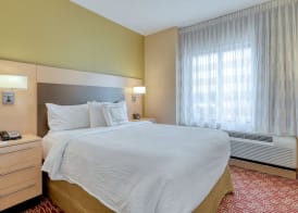 TownePlace Suites by Marriott York 4