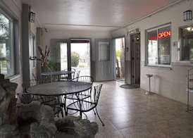 Harbor Inn & Suites Oceanside 3