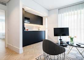 Feelathome Waldorf Suites Apartments 4