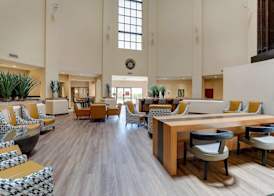 Drury Inn & Suites Phoenix Airport 3