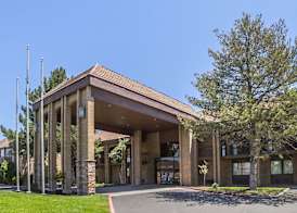 ECONO LODGE INN & SUITES SANDY 3