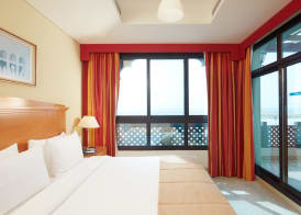 Roda Beach Resort 5